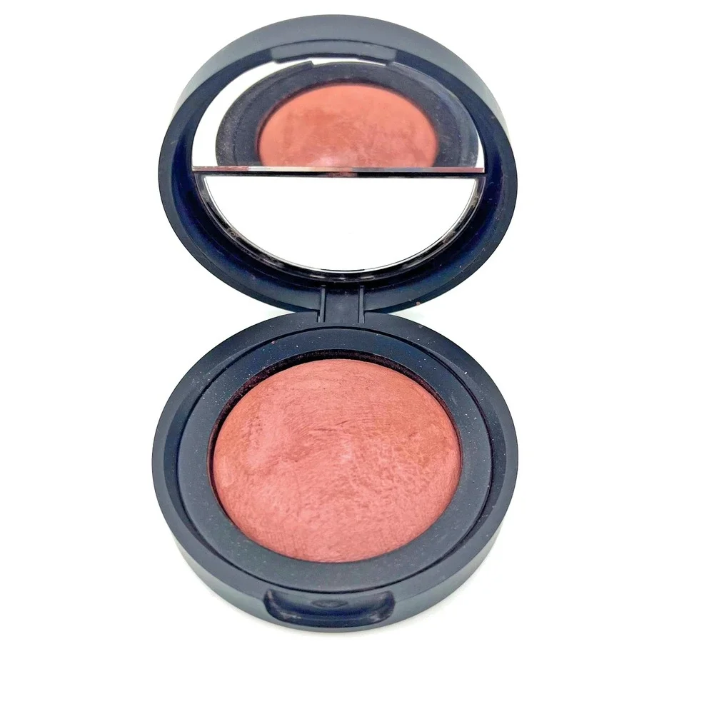 Laura Geller Baked Blush N Brighten Shade Cherry‎ Truffle 0.16oz/4.5g Damaged